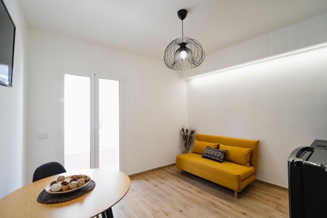 Le Coralline Apartments Pozzallo Bagian luar foto