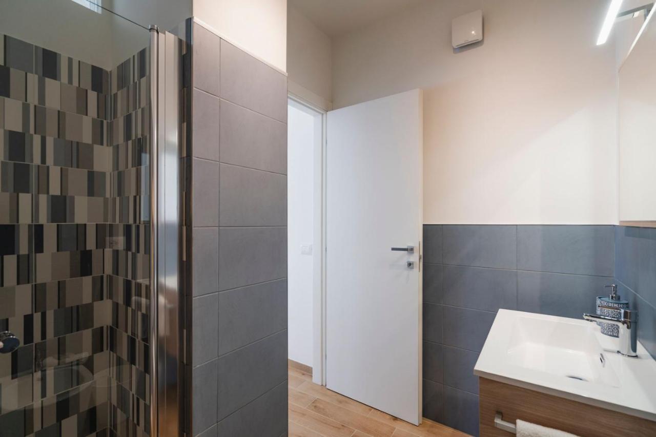 Le Coralline Apartments Pozzallo Bagian luar foto